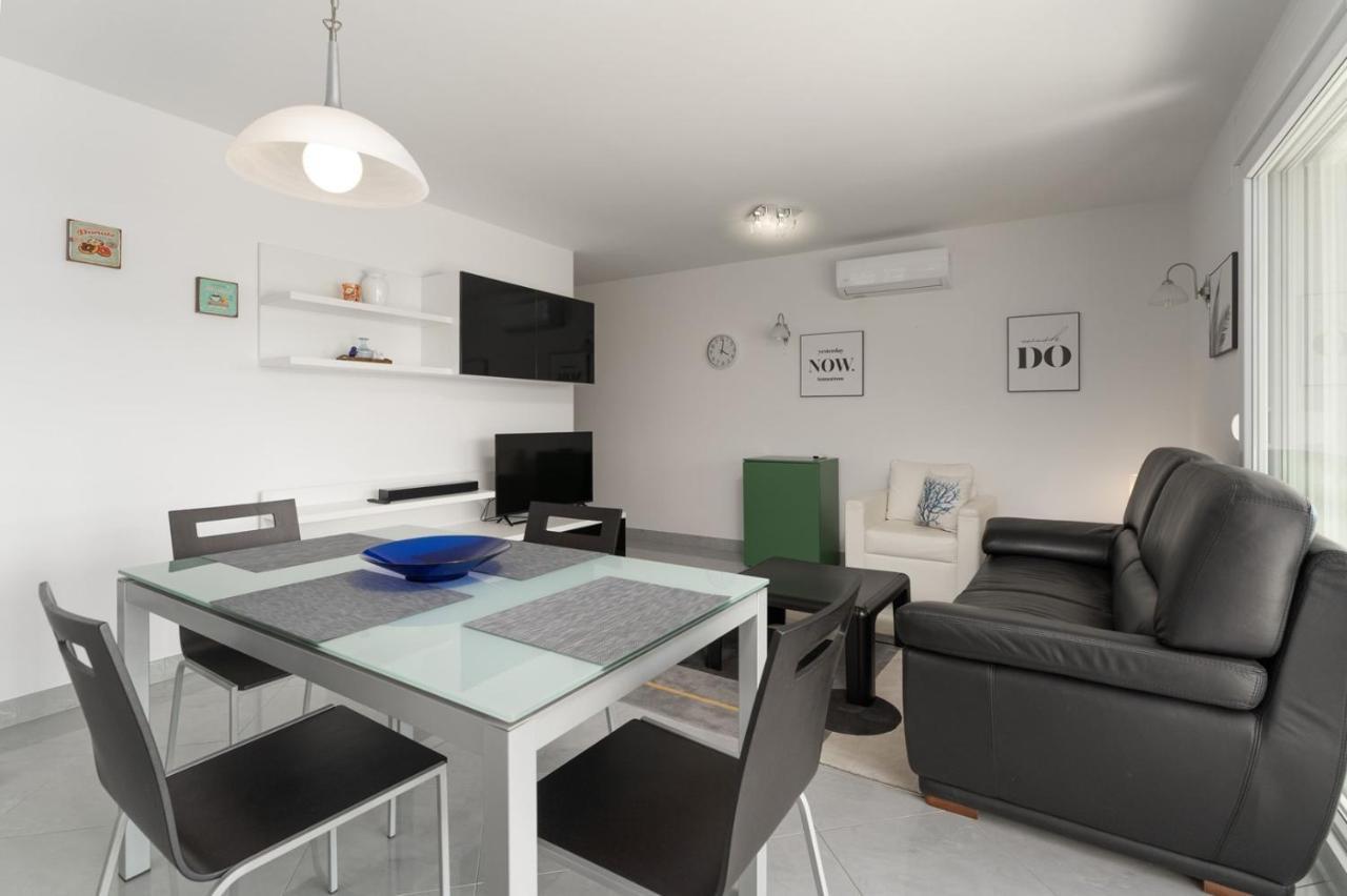 Apartment Sky By Seeadria Agency Novigrad Istria Dış mekan fotoğraf
