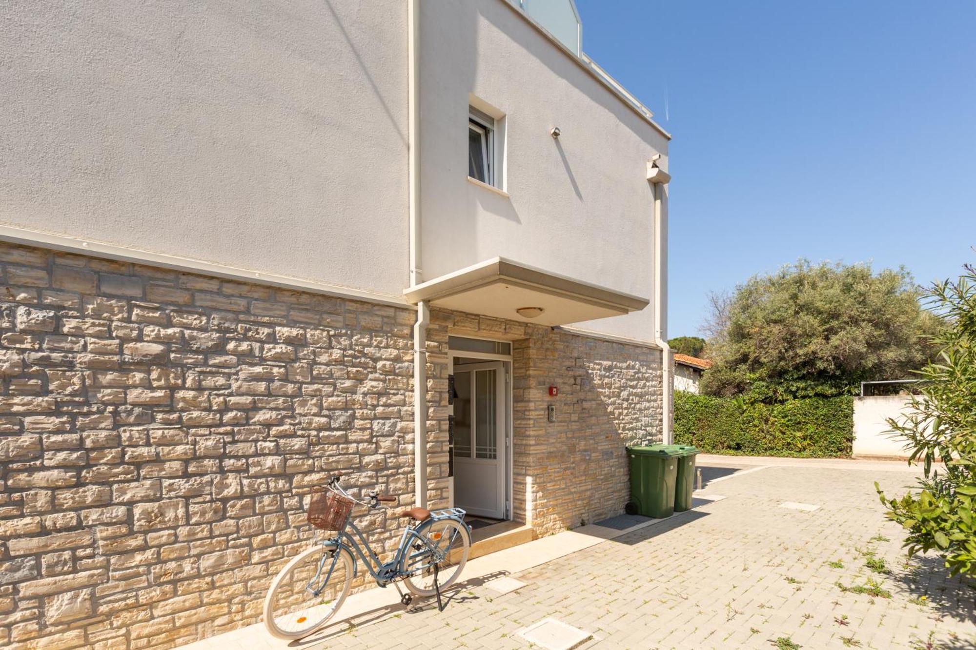 Apartment Sky By Seeadria Agency Novigrad Istria Dış mekan fotoğraf