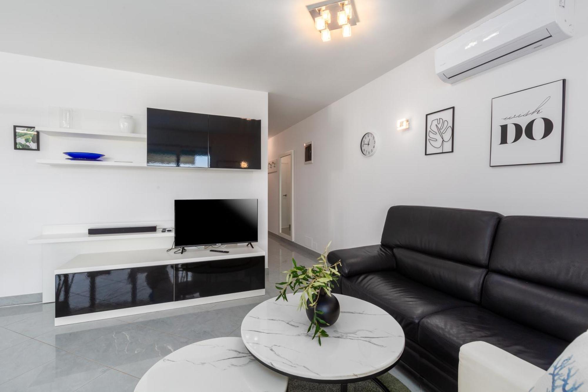 Apartment Sky By Seeadria Agency Novigrad Istria Dış mekan fotoğraf