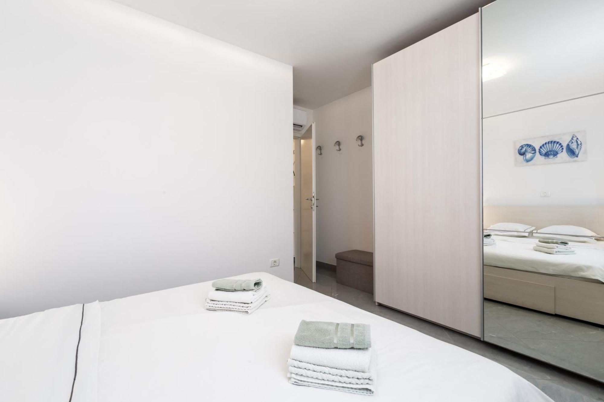 Apartment Sky By Seeadria Agency Novigrad Istria Dış mekan fotoğraf